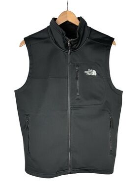 The North Face Men’s Black Apex Risor Fleece Lined Vest M
Windproof Soft Shell